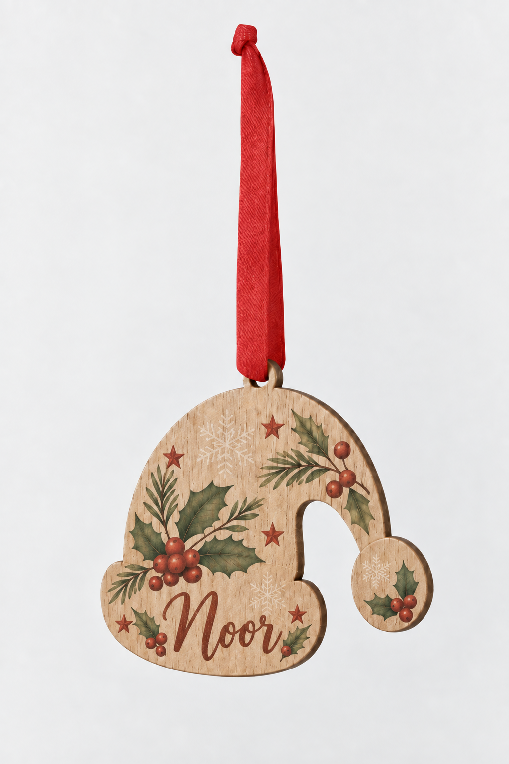 Adorno de Navidad personalizado de madera con nombre y forma de gorro